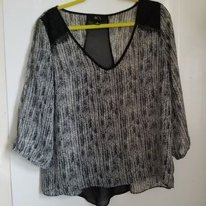 BCX Womens Loose Fit Blouse | Black and White